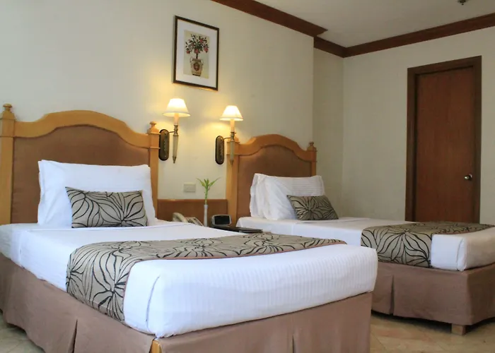 Palm Hotel Manila