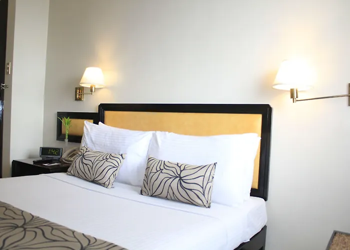 Palm 3* Manila