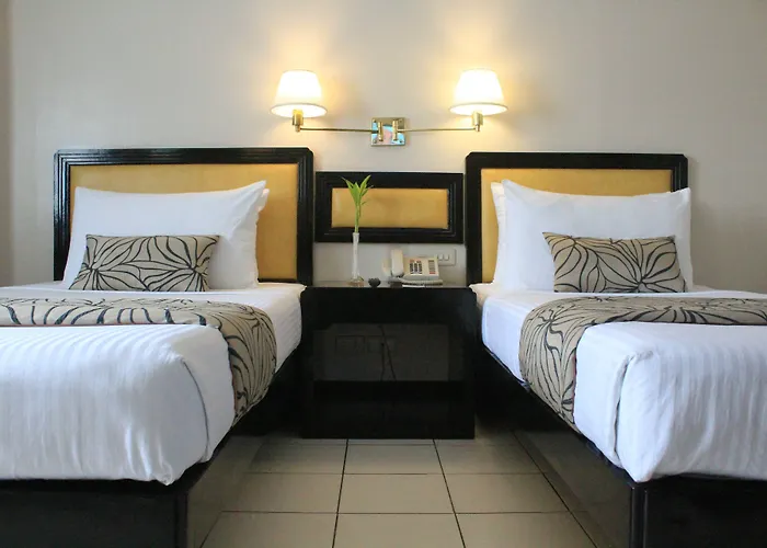 Palm Hotel