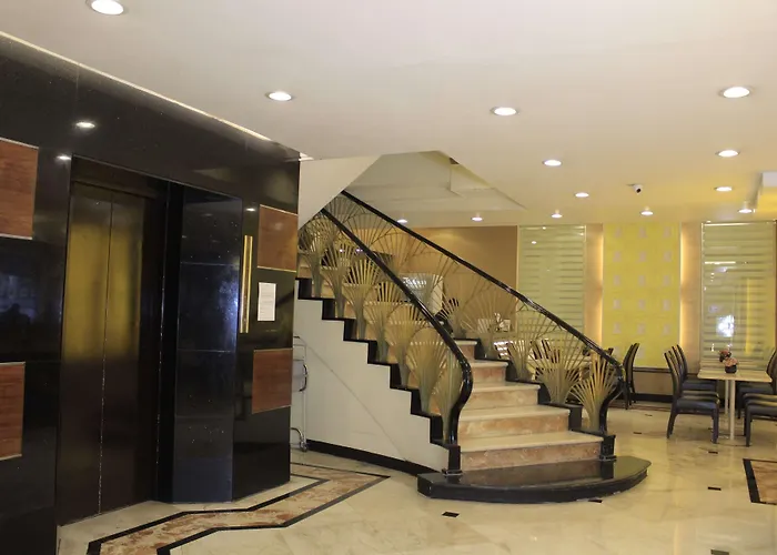 Palm Hotel 3*