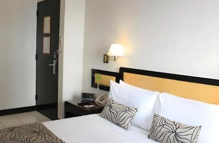 Palm Hotel