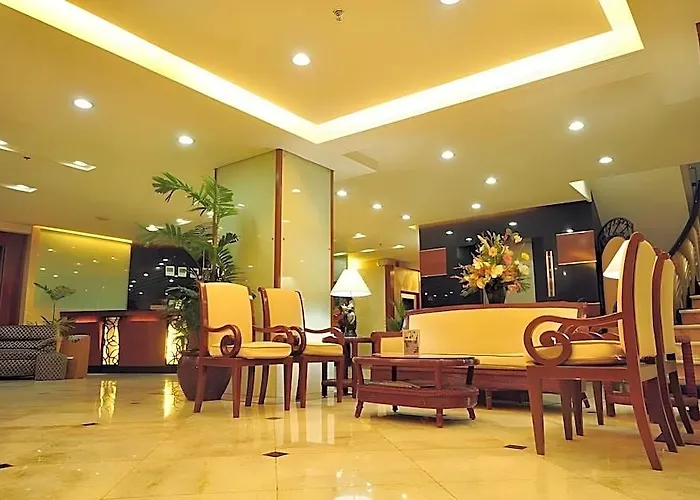 Palm Hotel