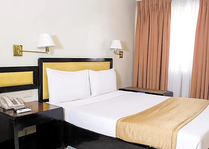 Palm 3* Manila