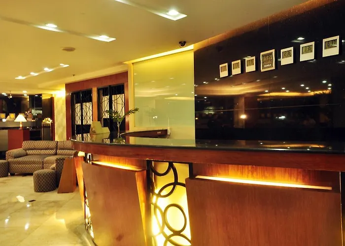 Palm Hotel Manila